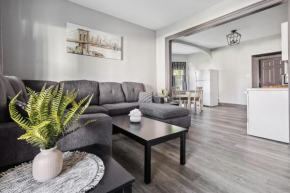 Spacious 6BR 2BA minutes for the Falls & Casino